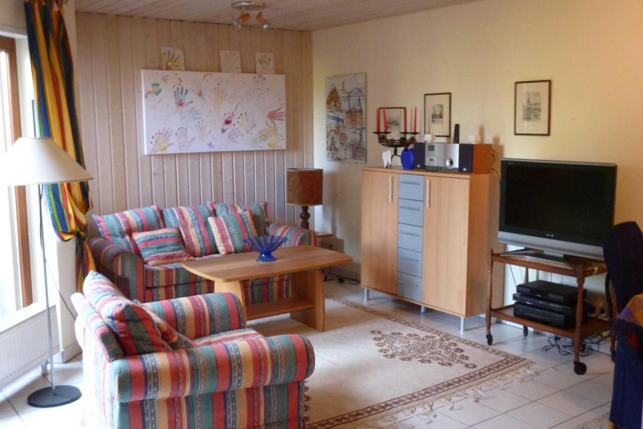 Ferienwohnung Rehgarten Momlingen Екстериор снимка