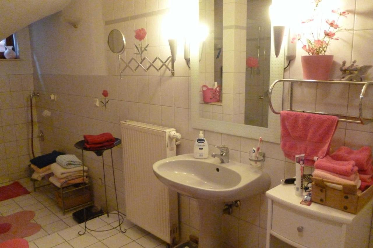Ferienwohnung Rehgarten Momlingen Екстериор снимка