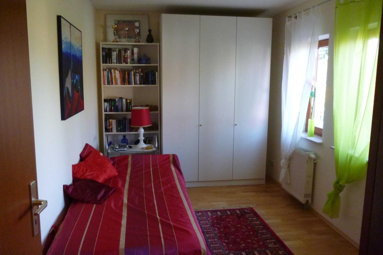 Ferienwohnung Rehgarten Momlingen Екстериор снимка